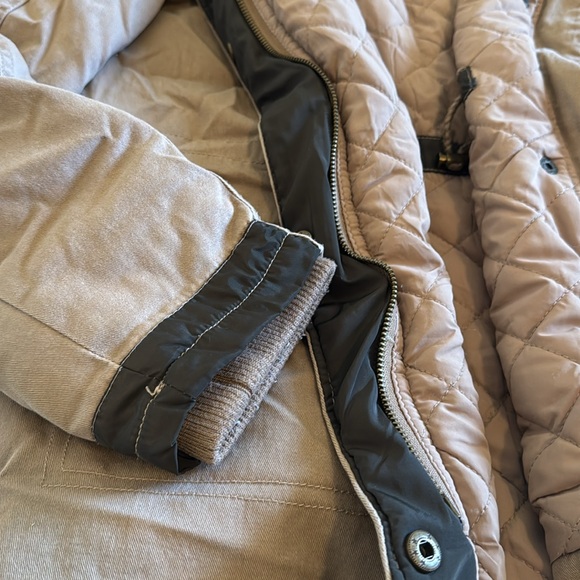 Women’s coat - Picture 2 of 3